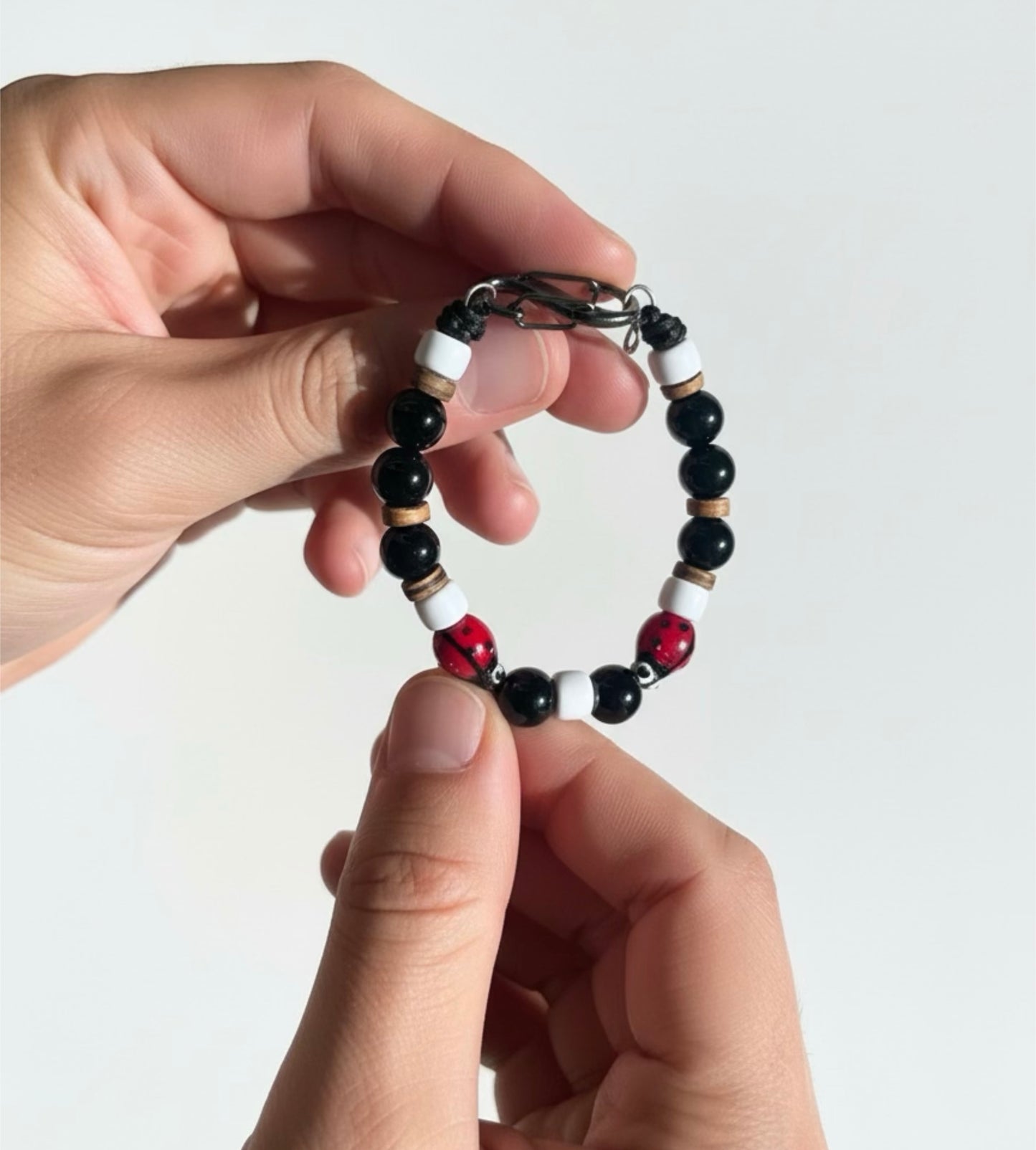 BRACELET « COCCINELLE »