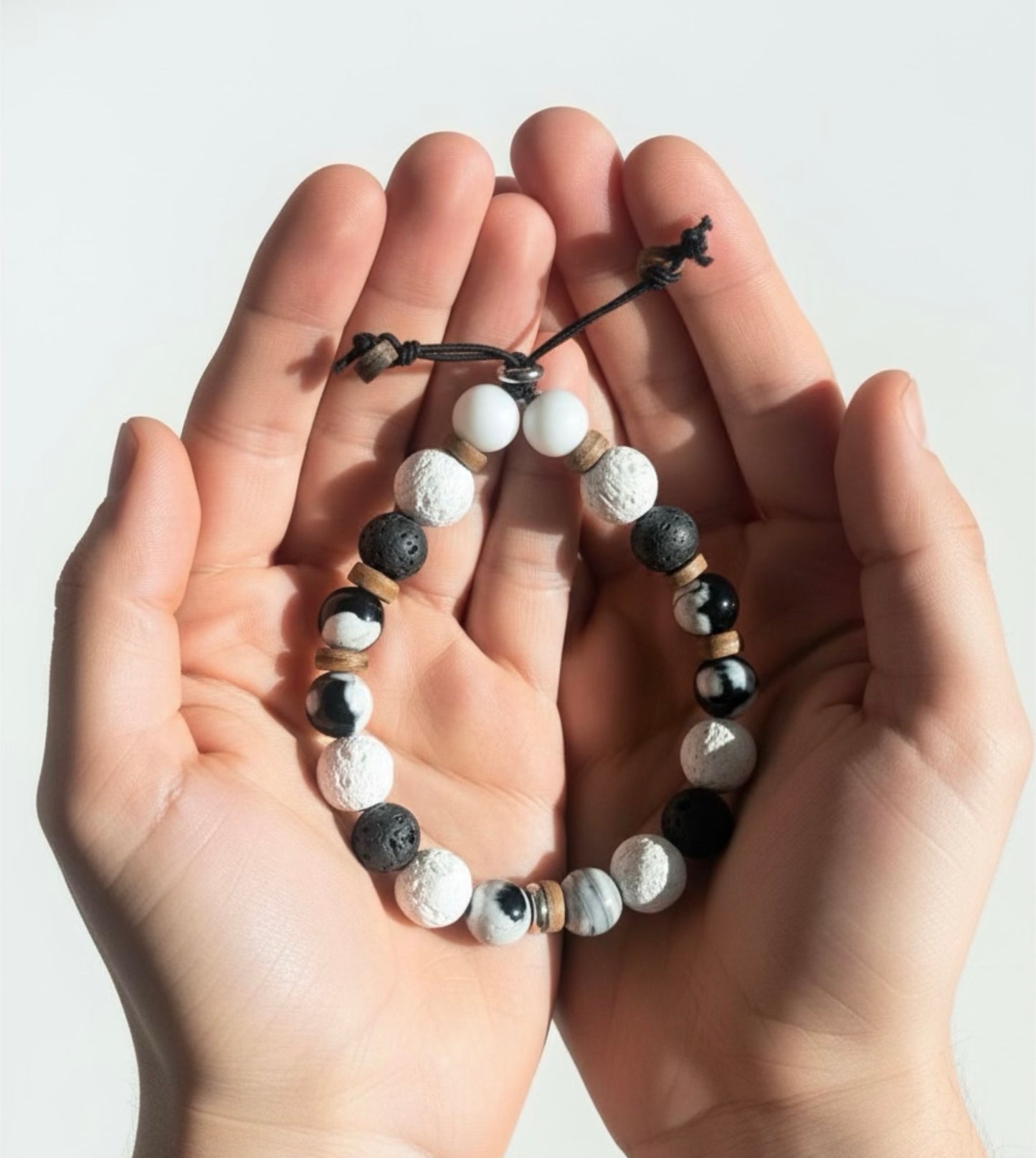 BRACELET « PIERRE DE LAVE »