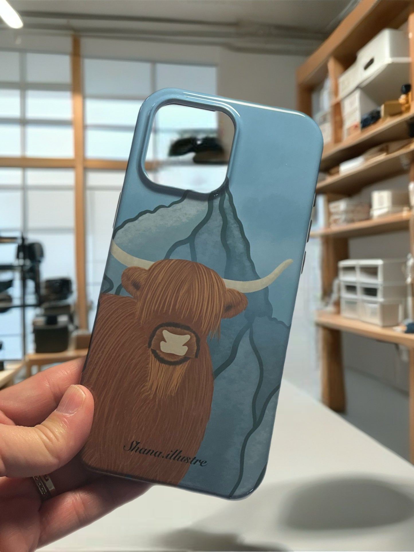 COQUE CELLULAIRE «HIGHLAND»