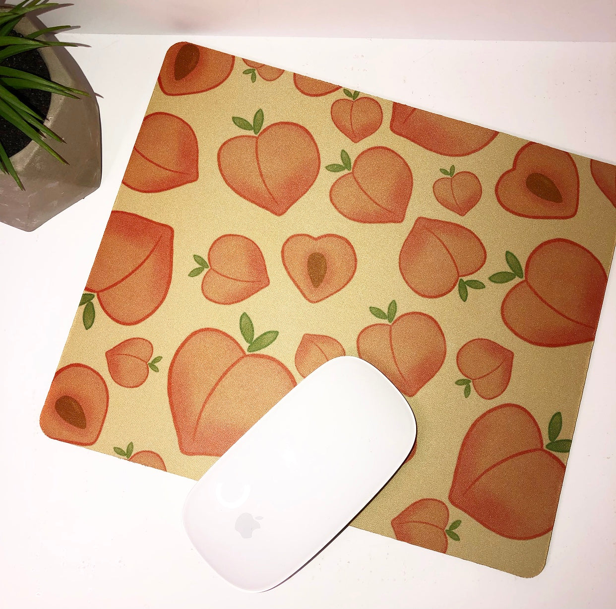 TAPIS DE SOURIS « PÊCHES »