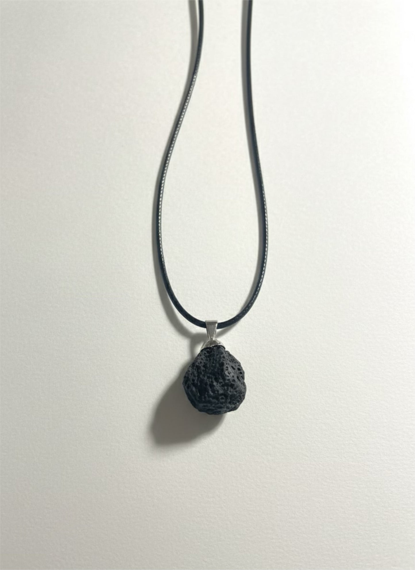 COLLIER AGATHE NOIRE