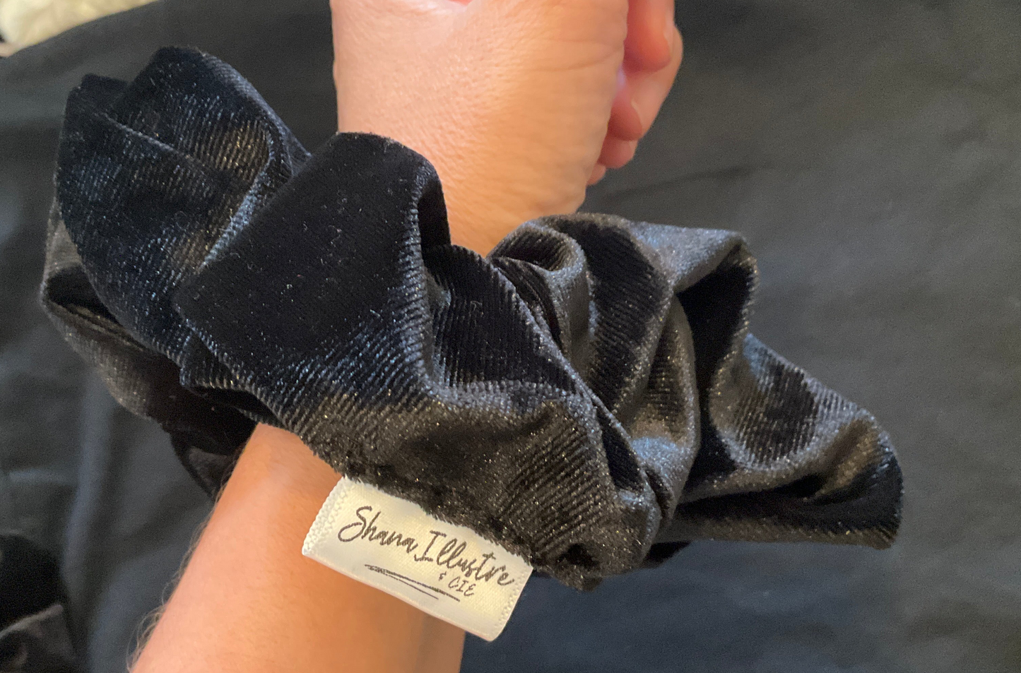 GROS CHOUCHOU DOUX NOIR